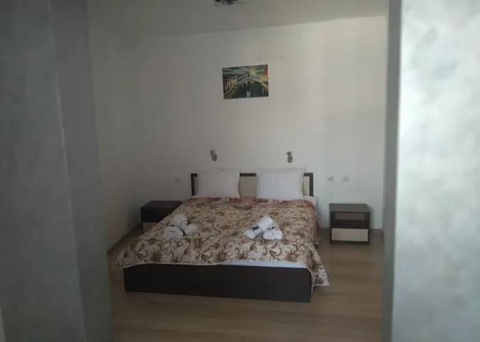 семеен дани 2* Asenovgrad